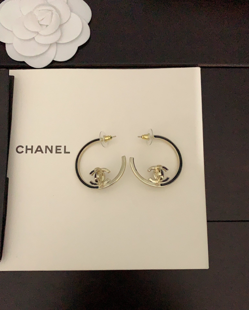 Ch**el earrings